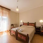 Hotel Nuova Italia 3*