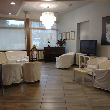 Nuova Italia Годзано