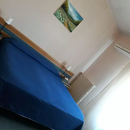 Отель Nuova Italia Годзано