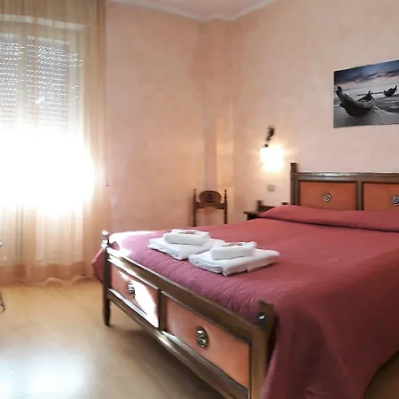 Nuova Italia Hotel 3*