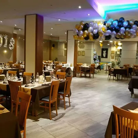 Nuova Italia Отель