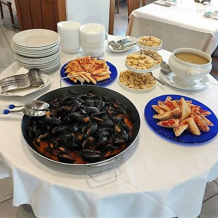 Nuova Italia Отель Годзано