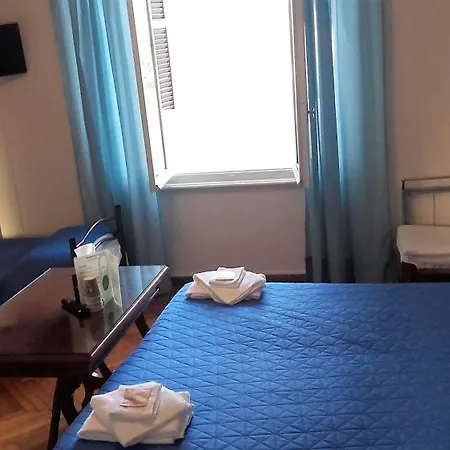 Hotel Nuova Italia 3*