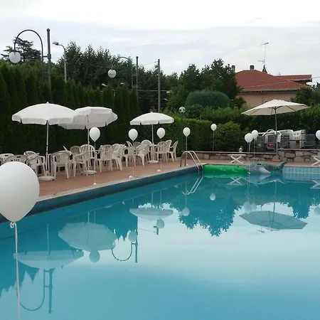Nuova Italia Hotel 3*