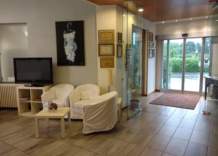 Hotel Nuova Italia Gozzano