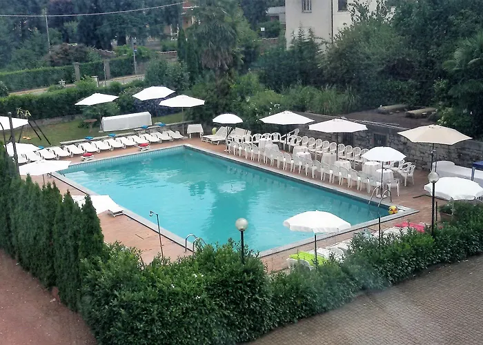 Nuova Italia Hotel Gozzano