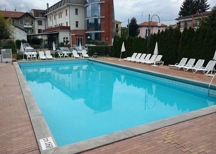 Nuova Italia Hotel 3*