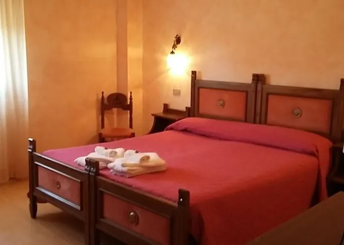Nuova Italia 3*